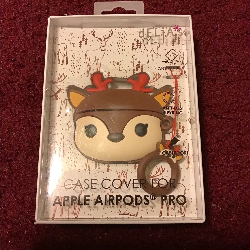 APPLE AIRPODS CASE NWT ANTI SHOCK DEER ANIMAL DETACHABLE RING CHAIN DELIAS